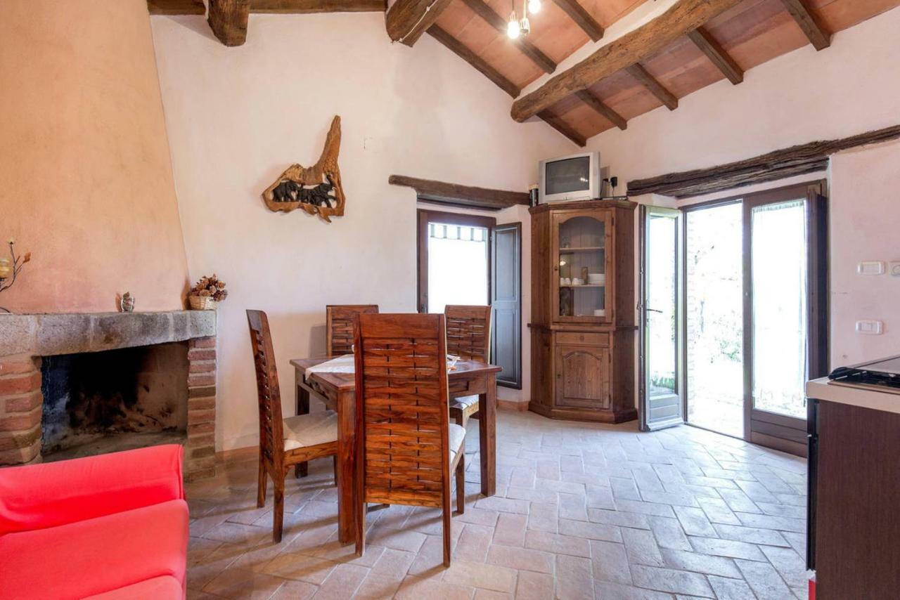 Gasthaus La Casina Degli Olivi Seggiano Exterior foto