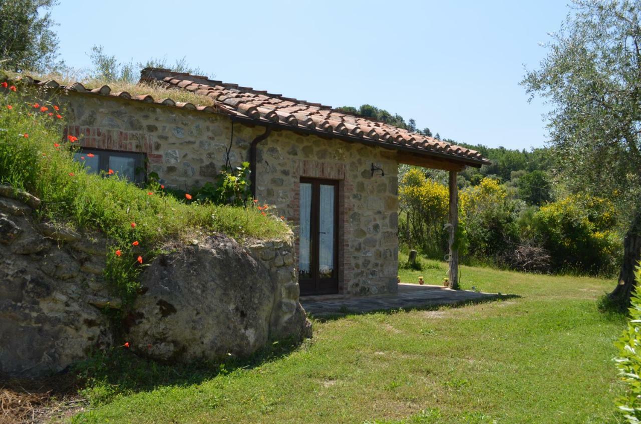 Gasthaus La Casina Degli Olivi Seggiano Exterior foto